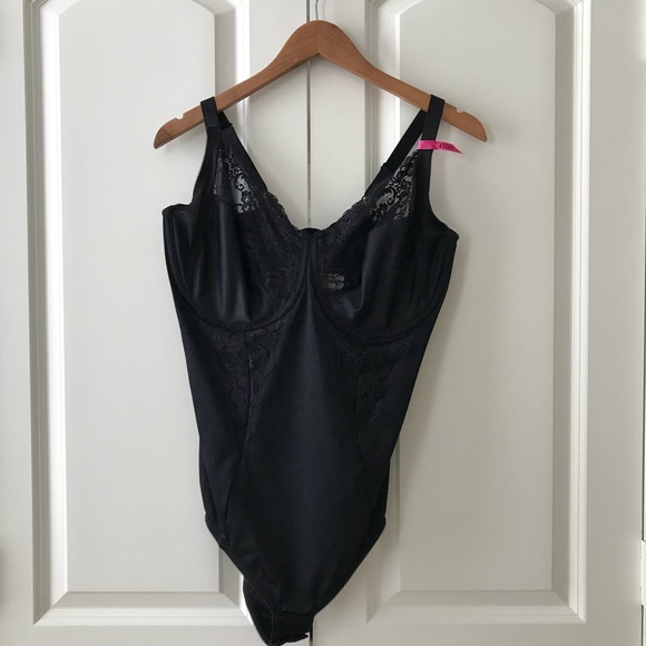 NWOT - Black Underwire Lace Bodysuit - Picture 6 of 8